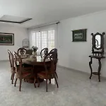 White House 135