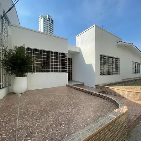 White House 135 Habitación en casa particular Cartagena